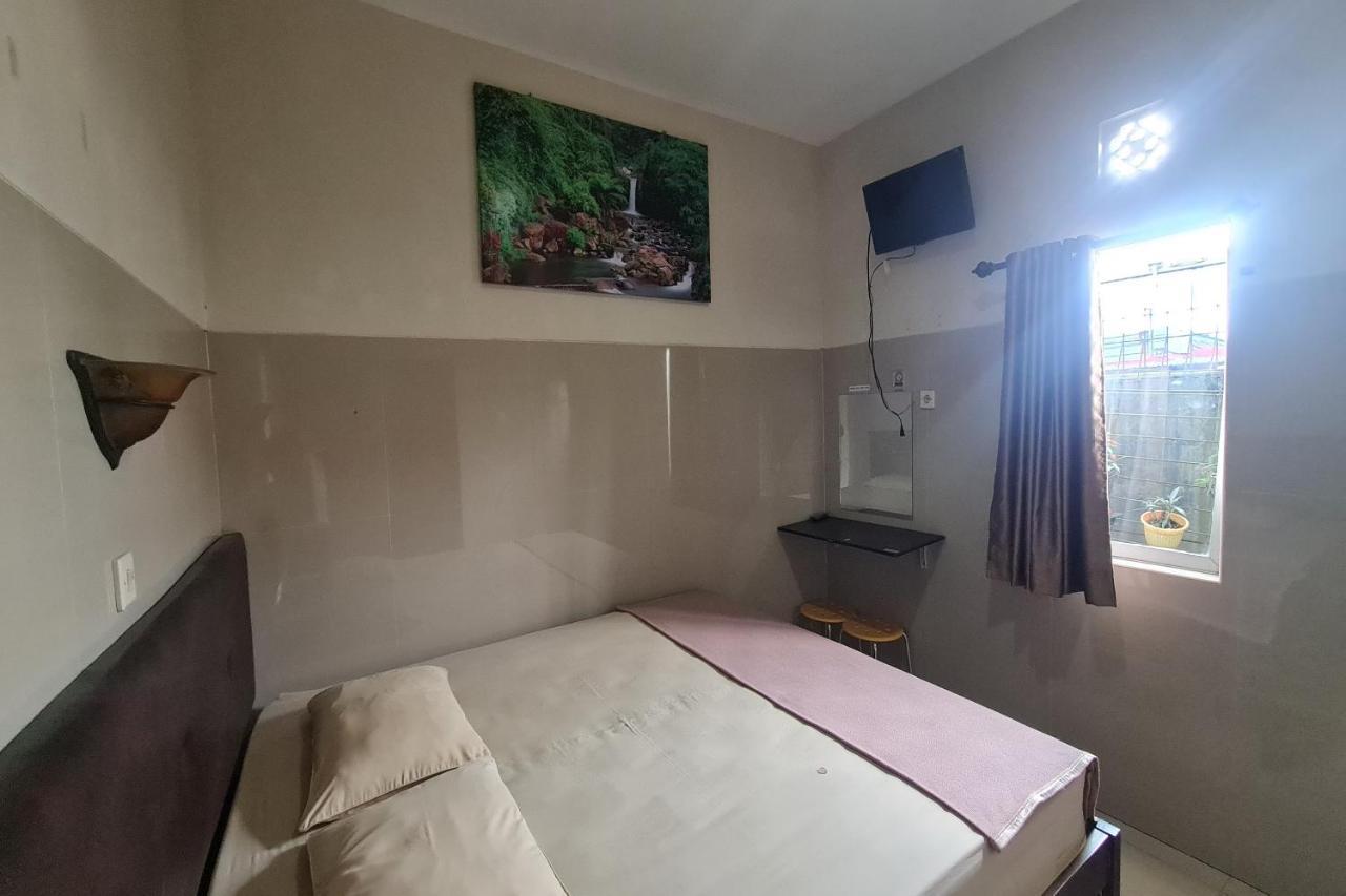 Capital O 93250 Hotel Tirta Kencana 2 Baturaden Banyumas ภายนอก รูปภาพ