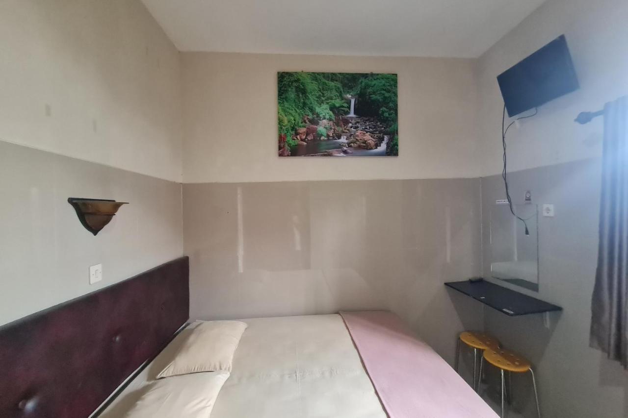 Capital O 93250 Hotel Tirta Kencana 2 Baturaden Banyumas ภายนอก รูปภาพ