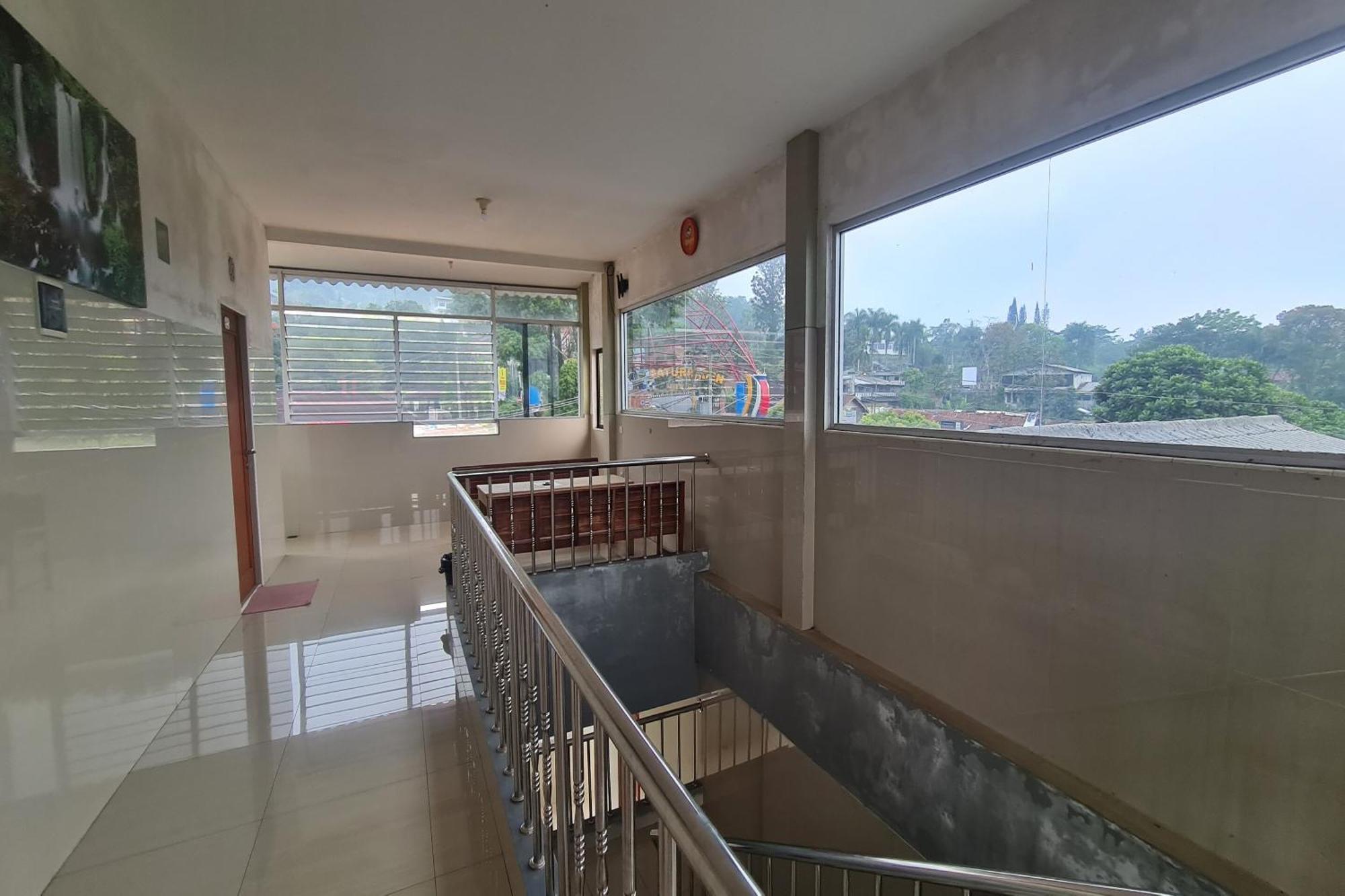Capital O 93250 Hotel Tirta Kencana 2 Baturaden Banyumas ภายนอก รูปภาพ